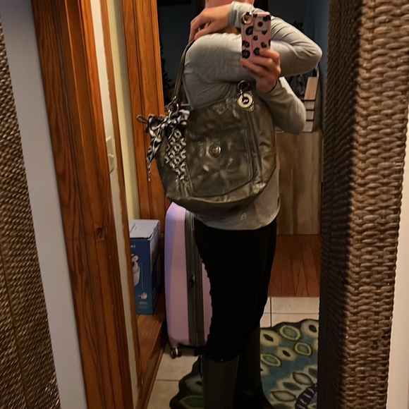 Coach Patent Shoulder Tote - Picture 9 of 10